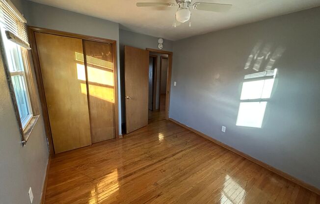 3 beds, 1 bath, $1,450