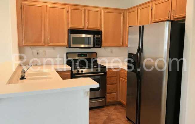 Scripps Ranch, 10685 Wexford Street #1, End Unit, AC, Fireplace, Attached 2 Car Garage with Opener