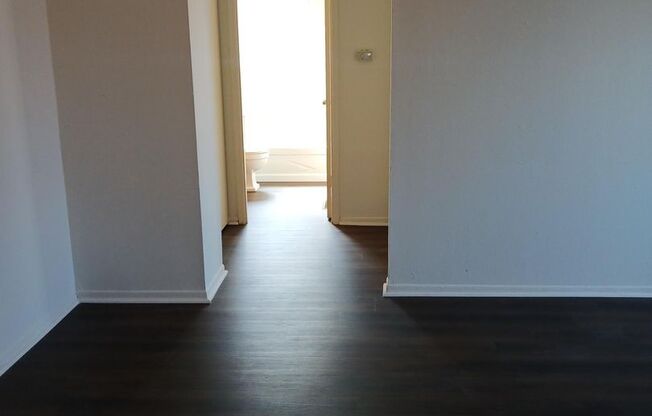 1 bed, 1 bath, 650 sqft, $810, Unit 4061NOT