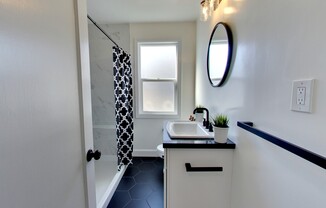 1 bed, 1 bath, 775 sqft, $1,994, Unit 3142 APT. 09
