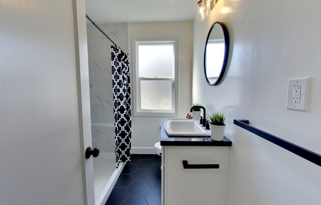 1 bed, 1 bath, 775 sqft, $1,994, Unit 3142 APT. 09