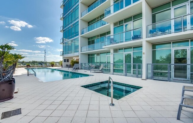 2 beds, 2 baths, $2,995, Unit Unit 621