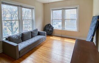 3928 North Pine Grove