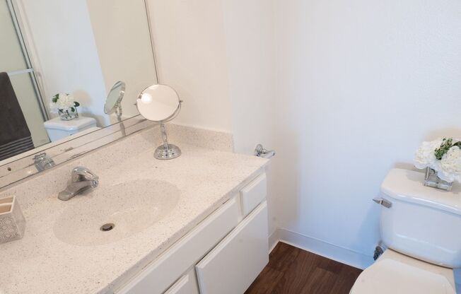 Studio, 1 bath, 600 sqft, $1,850, Unit Unit 310