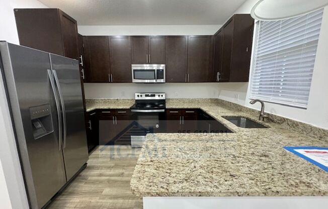 3 beds, 2.5 baths, 1,372 sqft, $2,995, Unit 13-8815