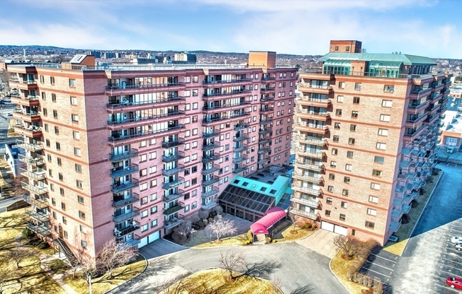 2 beds, 2 baths, 1,206 sqft, $3,000, Unit 402