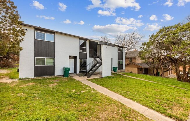 Fully Renovated 2bed 1 bath Apartment in Harker Heights - Fridge Included!