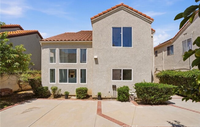 7422 KYLE CT