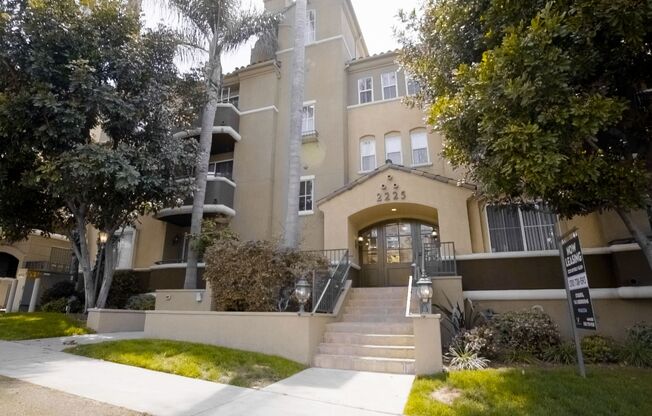 2201 Beverly Glen Blvd.