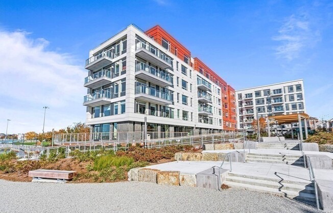 1 bed, 1 bath, 778 sqft, $3,595, Unit 606