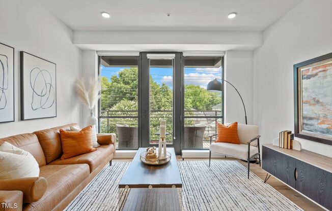 **OFFERING 50% OFF THE FIRST MONTH'S RENT** Newly Remodeled 2BD, 2BA Downtown Raleigh Condo with a Rooftop Lounge in a Prime Location