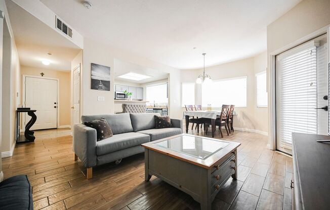 2 beds, 2 baths, $1,700