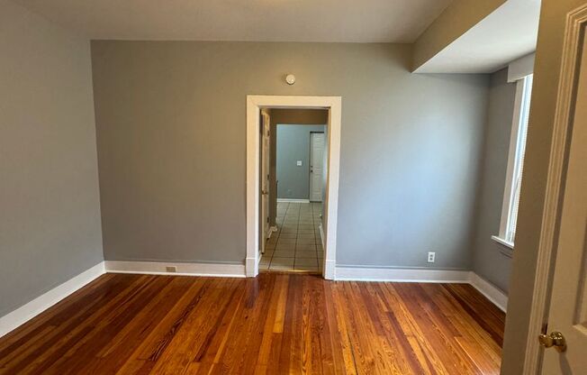 1 bed, 1 bath, $900