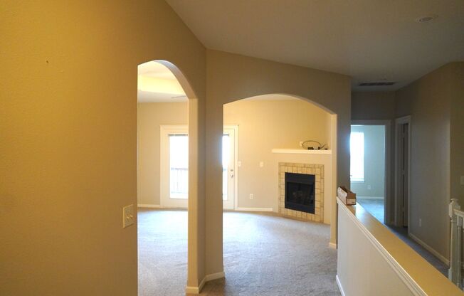 Gorgeous 3 Bedroom, 3 Full Bath Townhome in Ozark