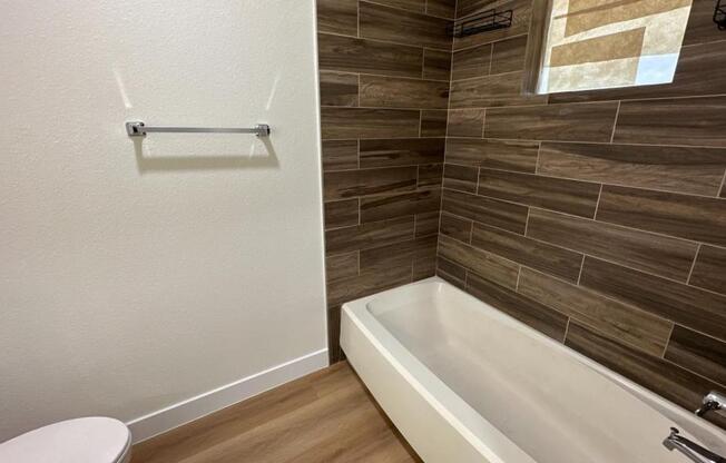 2 beds, 2 baths, 1,002 sqft, $1,500, Unit UNIT 1008