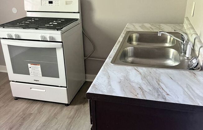 535 E 67th LLC