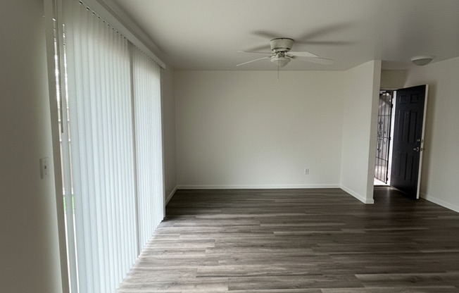 2 beds, 1 bath, 825 sqft, $1,350, Unit 140