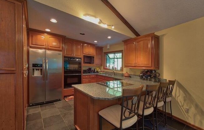1515 207th Place NE