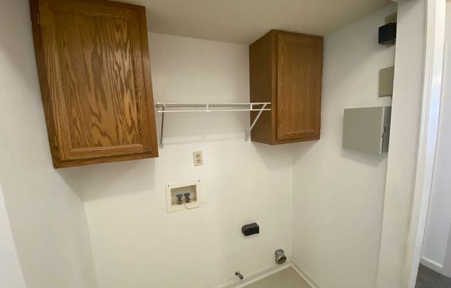 2 beds, 2 baths, $1,895