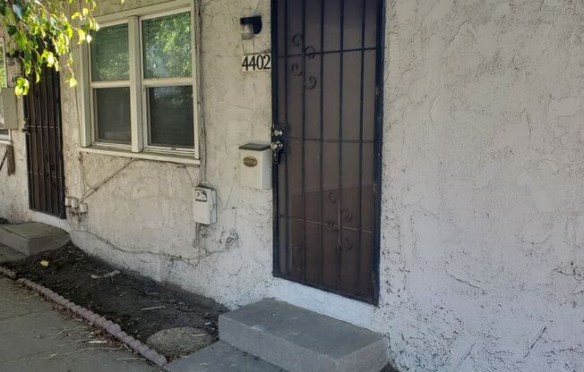 4401-5 CENTINELA AVE/HARDING