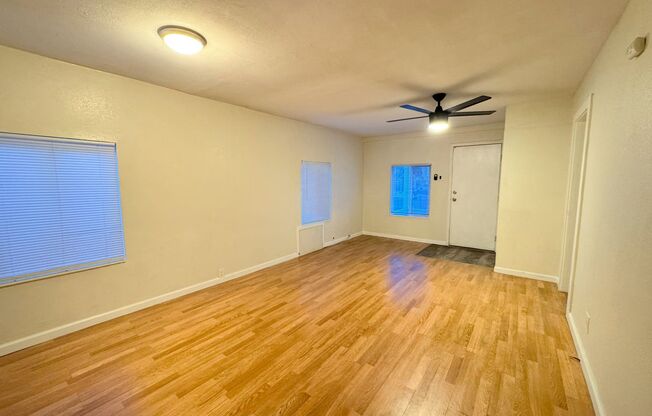 2 beds, 1 bath, 690 sqft, $1,200, Unit 444 Laurel St.