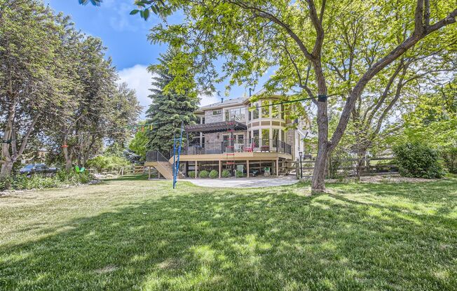 5 BDR Modern Gem in Niwot