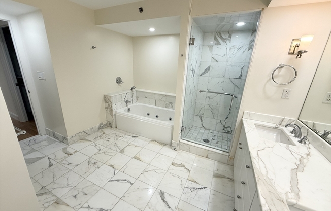 2 beds, 2 baths, 1,424 sqft, $4,950, Unit 404