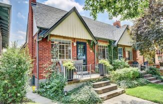 Gorgeous duplex near Cherry Creek!
