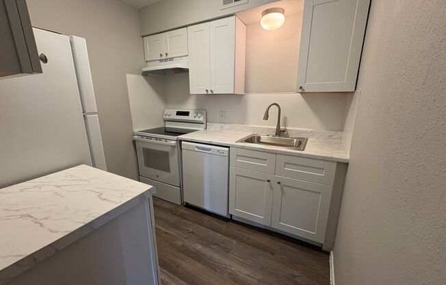 1 bed, 1 bath, 590 sqft, $675, Unit 8119-211AR