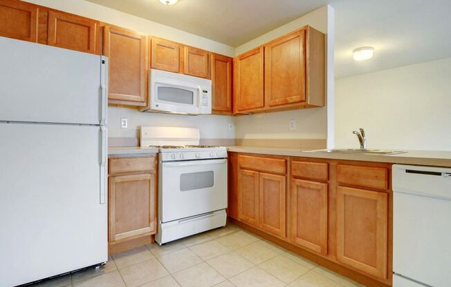 2 beds, 2 baths, 1,092 sqft, $2,550, Unit 1706