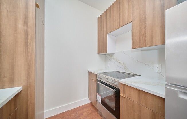 5102 5 AVE