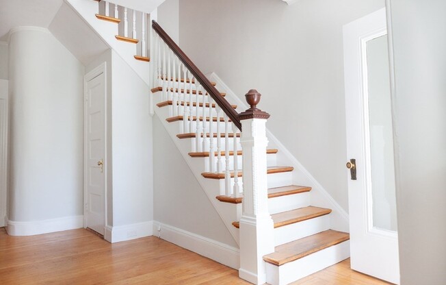 1743 COMMONWEALTH AVE