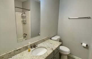 2 beds, 1 bath, 1,100 sqft, $850, Unit C