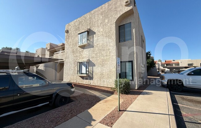 3 beds, 2 baths, 1,088 sqft, $1,700, Unit 120