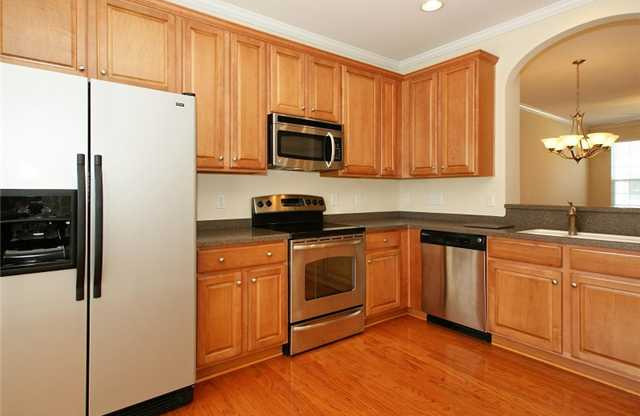 708 Bryant St, Raleigh NC