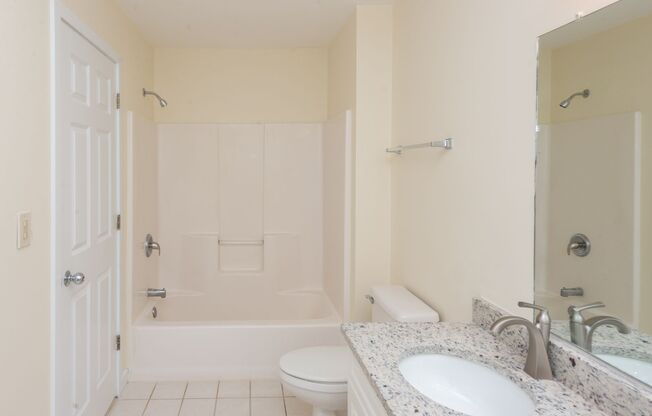 2 beds, 1.5 baths, 1,308 sqft, $2,895, Unit 8D