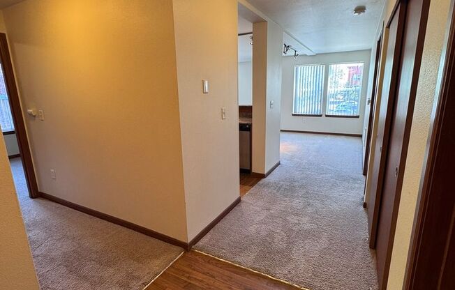 2 beds, 2 baths, 966 sqft, $2,295, Unit C107