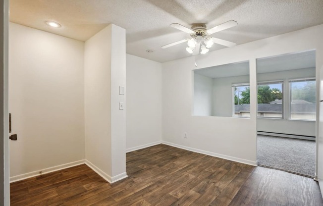 Entryway with Ceiling Fan