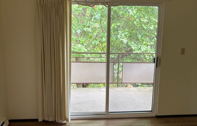 Hillcliff Apartments