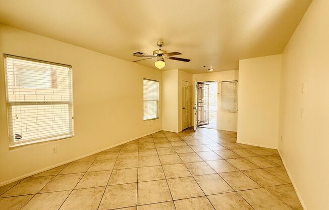 Coming Soon-Charming Home In Aliante-Make it yours!!!