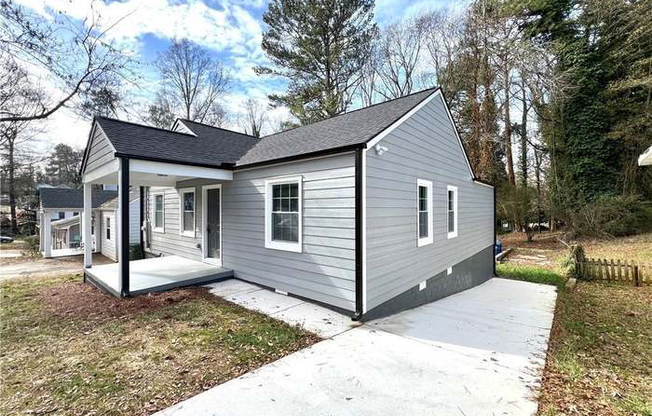 1271 LORENZO DR SW