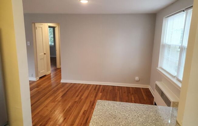 2 beds, 1 bath, 897 sqft, $2,175, Unit G-03