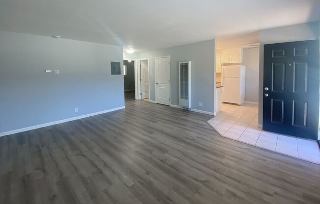 1 bed, 1 bath, 650 sqft, $1,595, Unit O-49