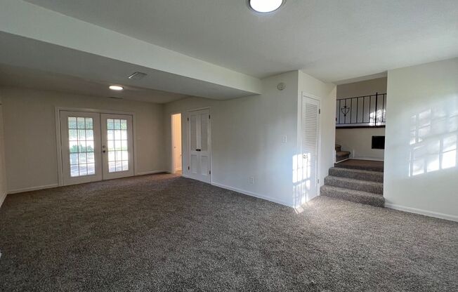 3 beds, 2 baths, $2,045