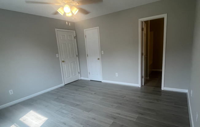 3 beds, 2 baths, $1,500