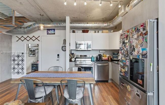 2 beds, 2 baths, $4,500, Unit # 3124