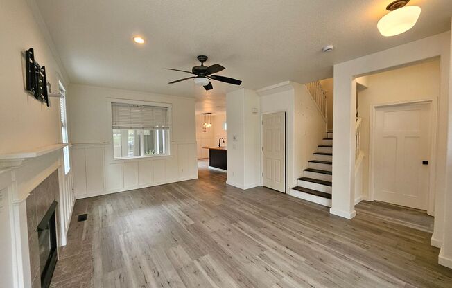Modern 3 Bedroom, 2.5 Bath Home in Hillsboro with Granite Countertops and 2 Car Garage!