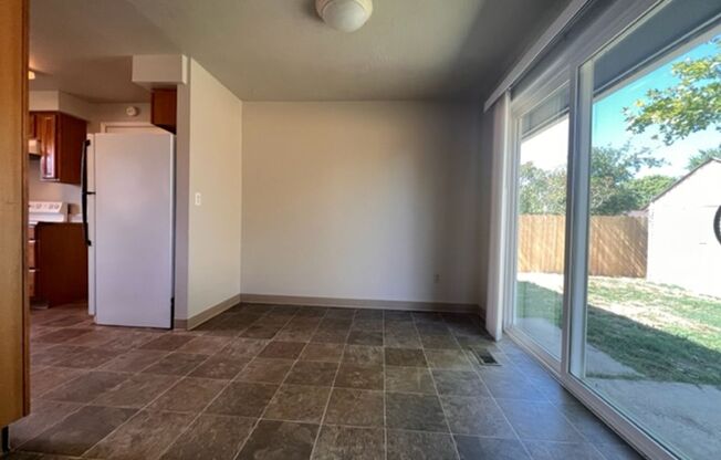 Affordable & Centrally Located Meridian Gem w/ Great Kitchen!