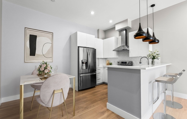 1 bed, 1 bath, 670 sqft, $2,900, Unit 105