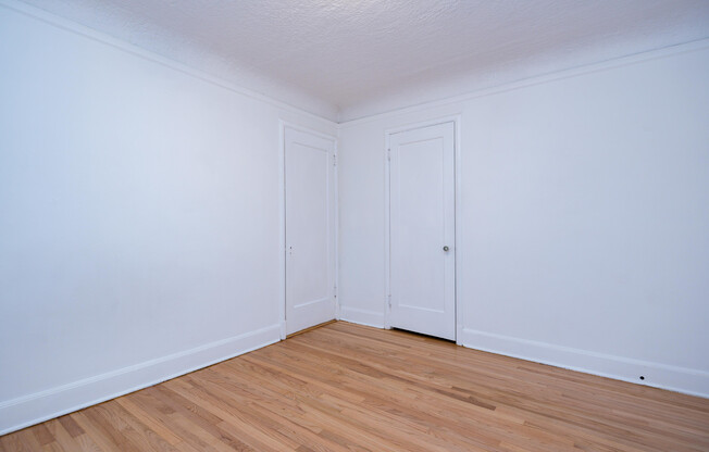 1 bed, 1 bath, 700 sqft, $1,629, Unit 202